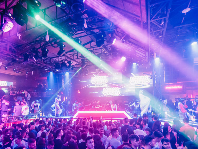 Lohan Athens The Best Mega Night Club στην Αθήνα